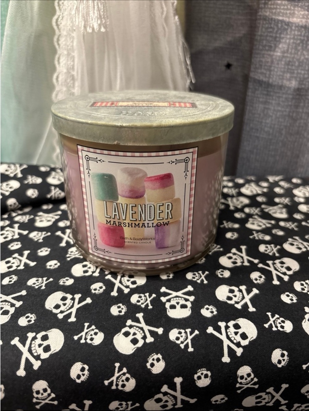 Bath and body works 2014 Sweetshop Lavender Marshmallow Candle